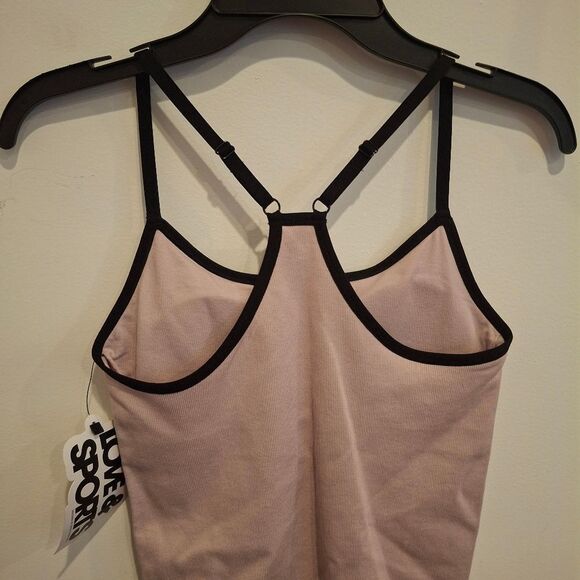 Love & Sports Tank Top - Picture 5 of 6